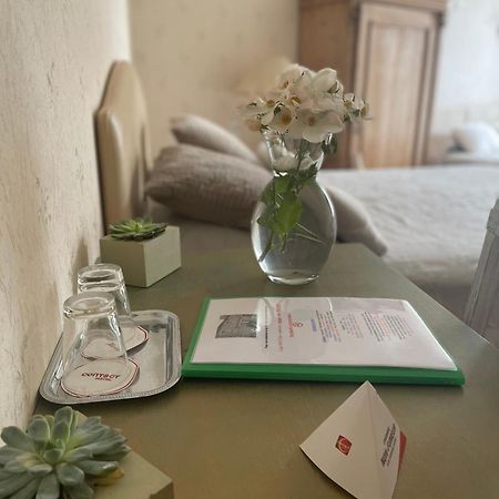 Hotel De La Sologne Beaugency Esterno foto