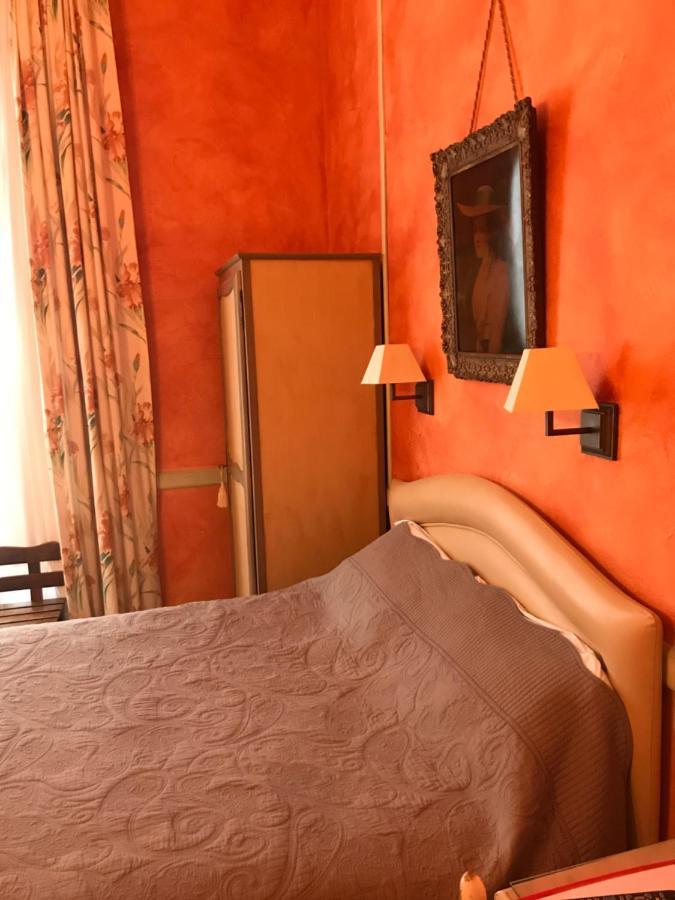 Hotel De La Sologne Beaugency Esterno foto